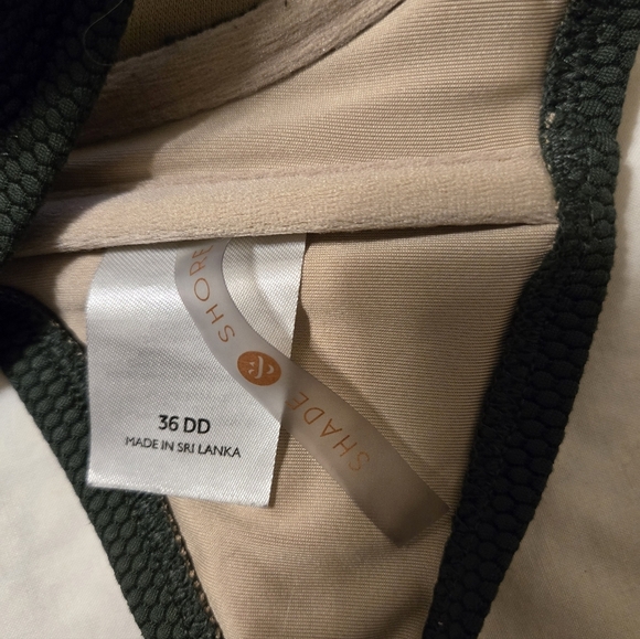 Shade & Shore Dark Green Underwire Textured Swim Top Size 36DD - Picture 3 of 3